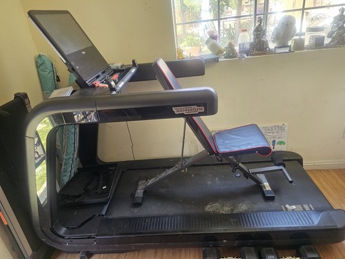 Technogym artist run - technogym, treadmill